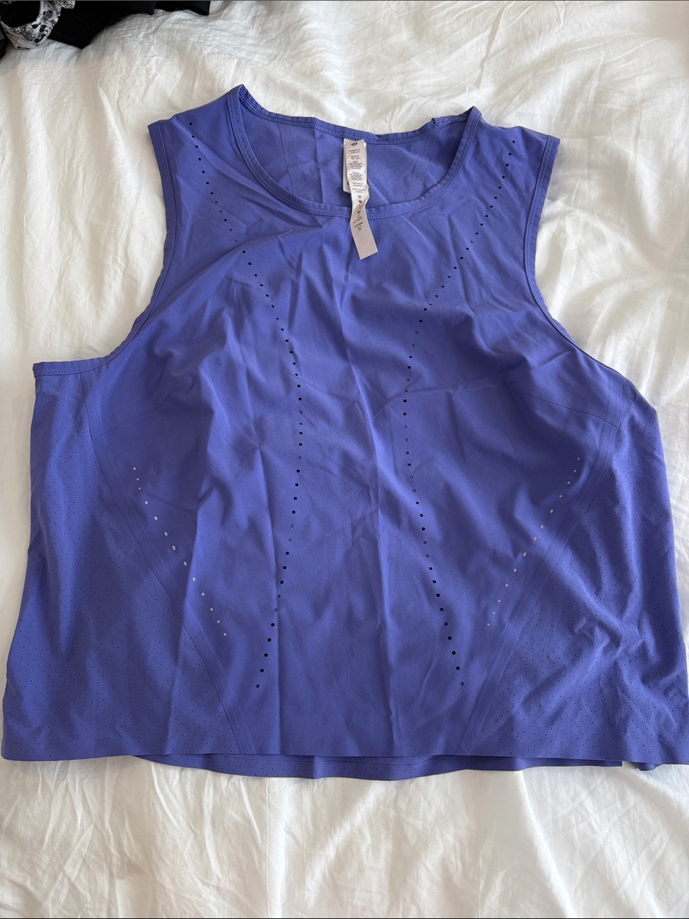 Lululemon purple top